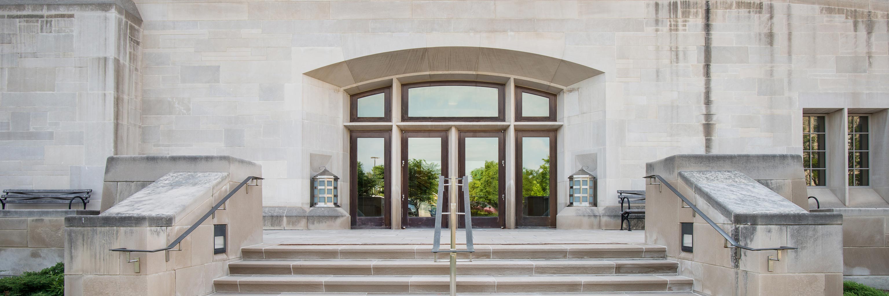 front door of the Psychology building